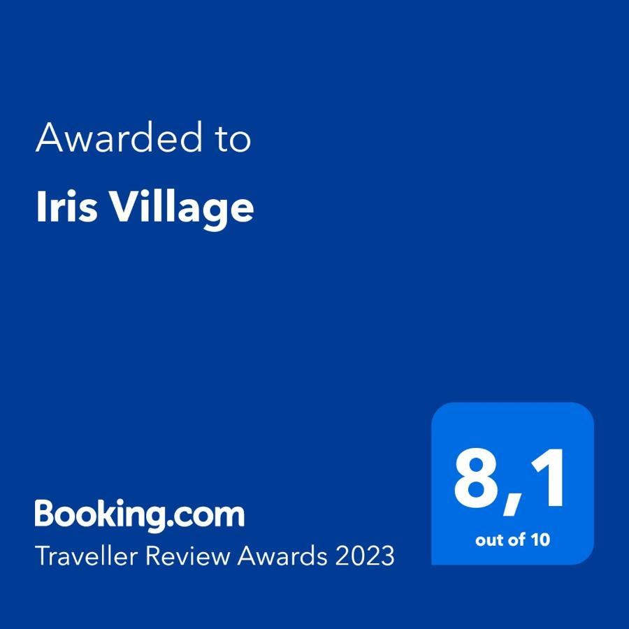 Iris Village Paphos Bagian luar foto